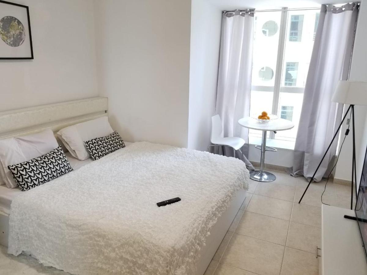 Luxury Kings Palace Private With Shared Kitchen Next To Barasti Homestay *
